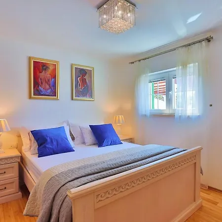 Vila Maja With Whirlpool, Heated Pool, Gym, Sauna, Panoramic Sea Views