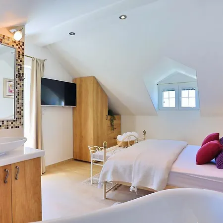 Maja With Whirlpool, Heated Pool, Gym, Sauna, Panoramic Sea Views Vila