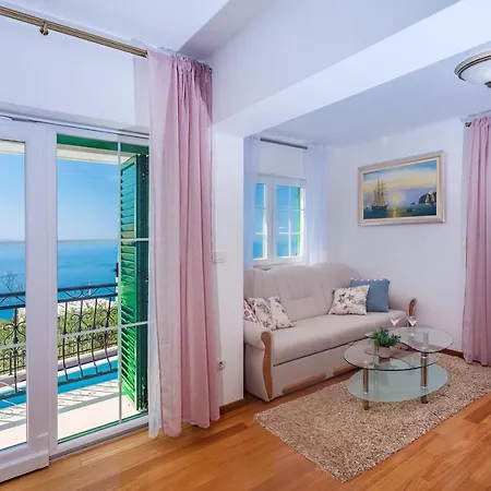 Vila Maja With Whirlpool, Heated Pool, Gym, Sauna, Panoramic Sea Views Jesenice (Split-Dalmatia)