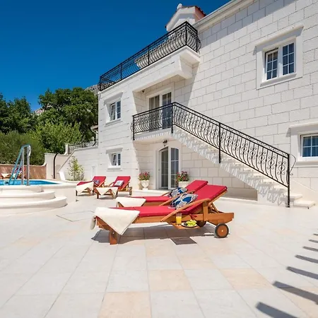 Luxury Maja With Whirlpool, Heated Pool, Gym, Sauna, Panoramic Sea Views Villa Jesenice (Split-Dalmatia)